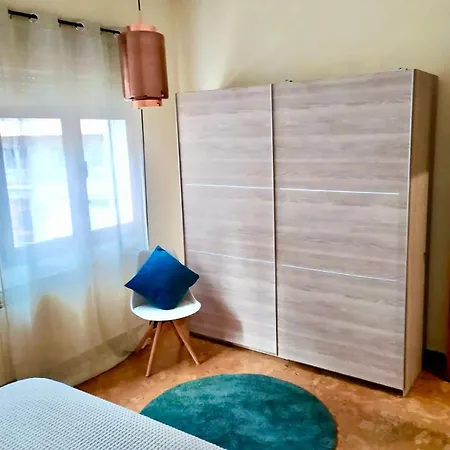 Amplio Con Dos Patios *