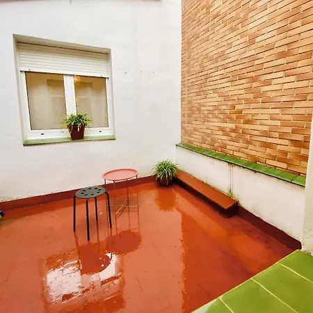 Amplio Con Dos Patios Gijón