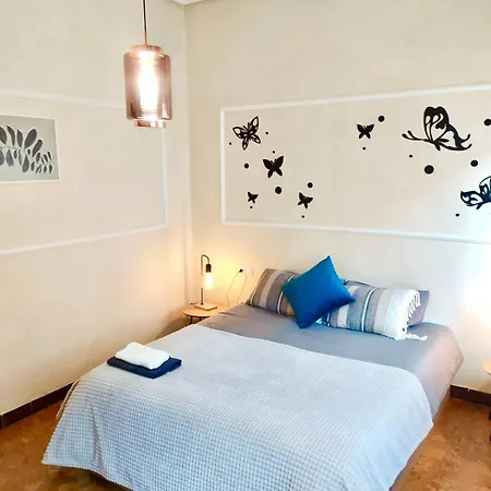 Apartman Amplio Con Dos Patios Gijón